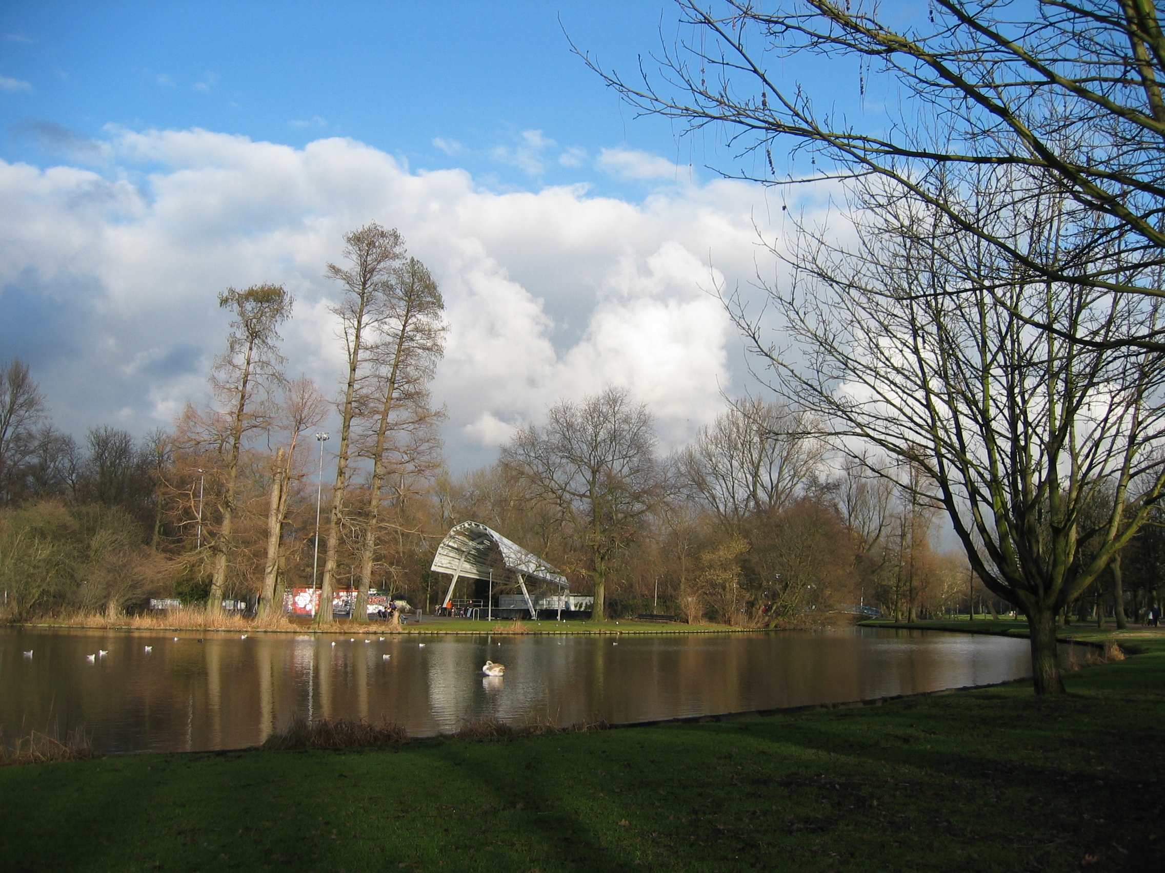 Un vialetto del Vondelpark