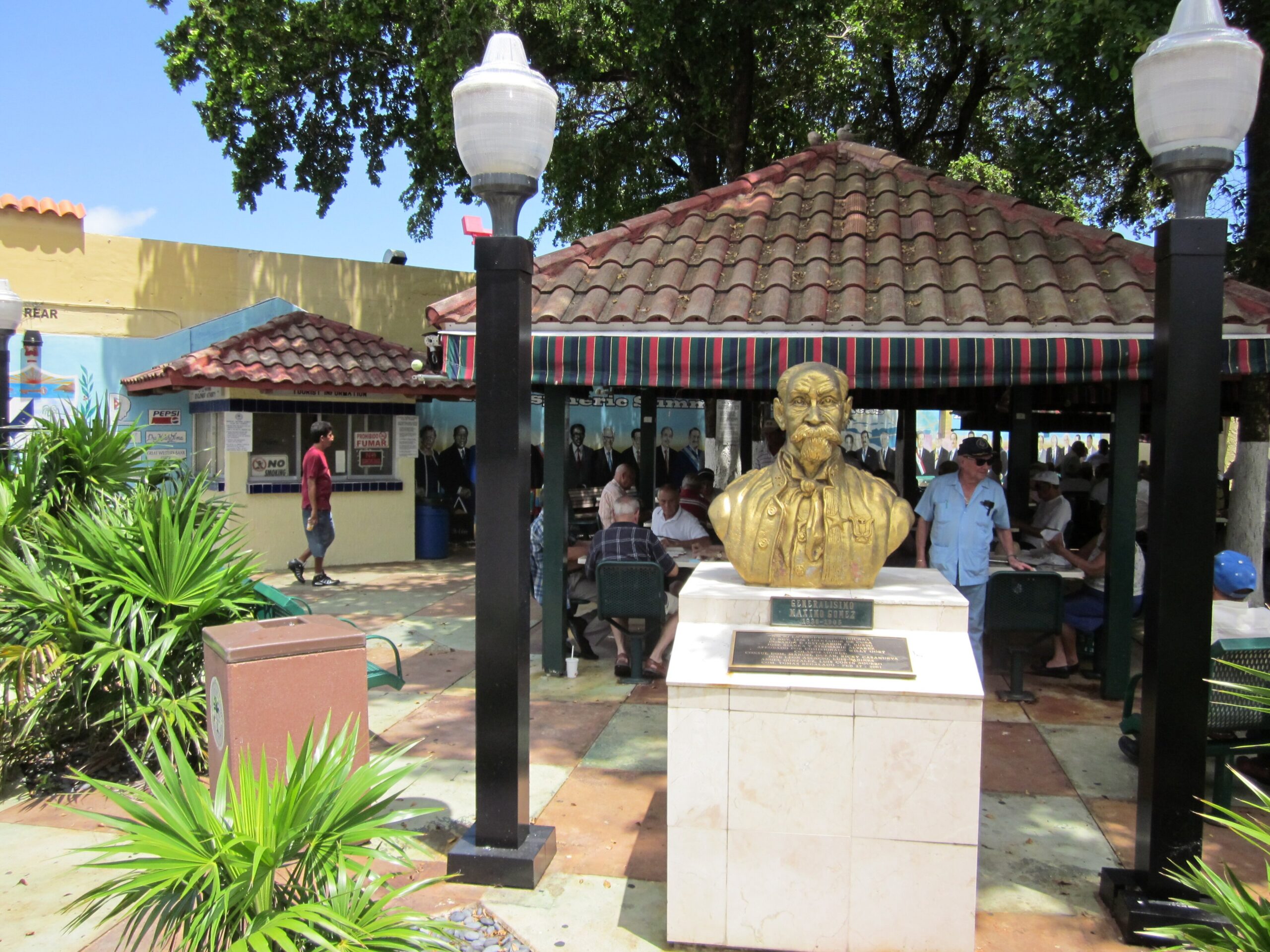Il Domino Park sulla Calle Ocho, a Little Havana