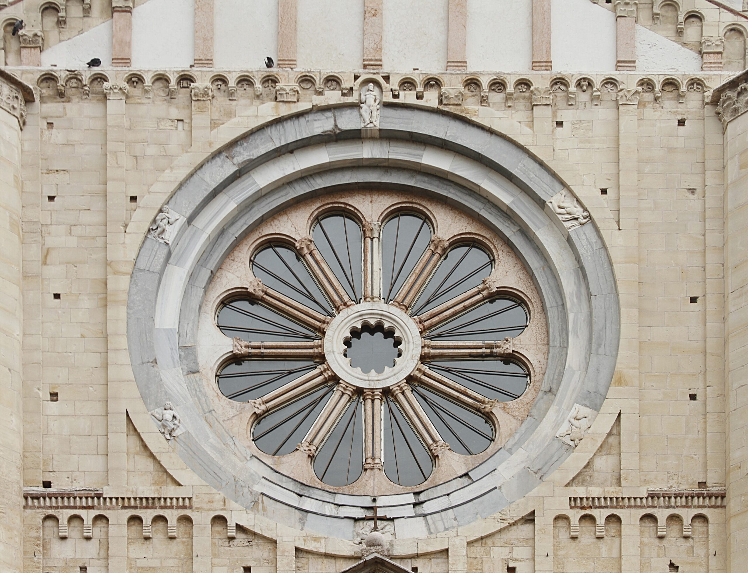 La Ruota della Fortuna, rosone della basilica di San Zeno