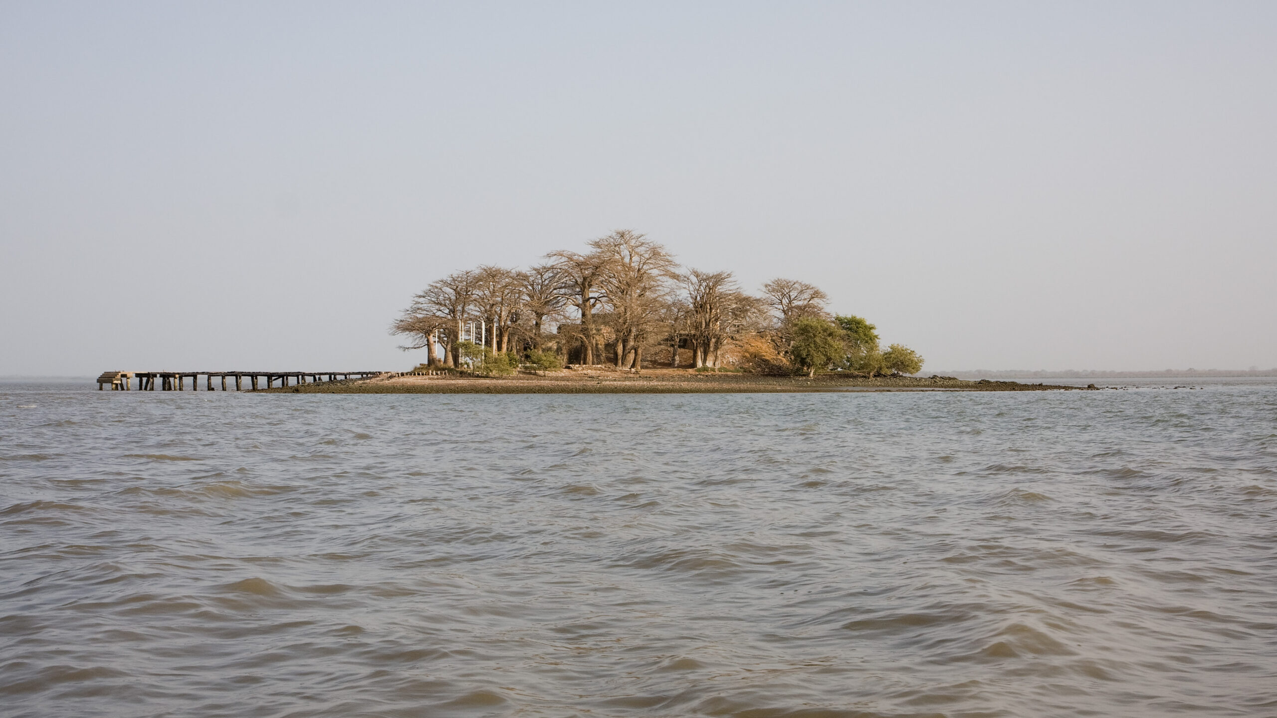 I resti del forte sull’isola di Kunta Kinteh, ex James Island