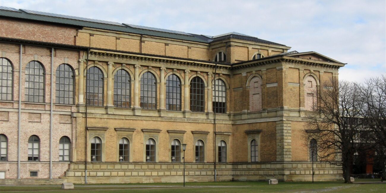 L’edificio dell’Alte Pinakothek nel Kunstareal