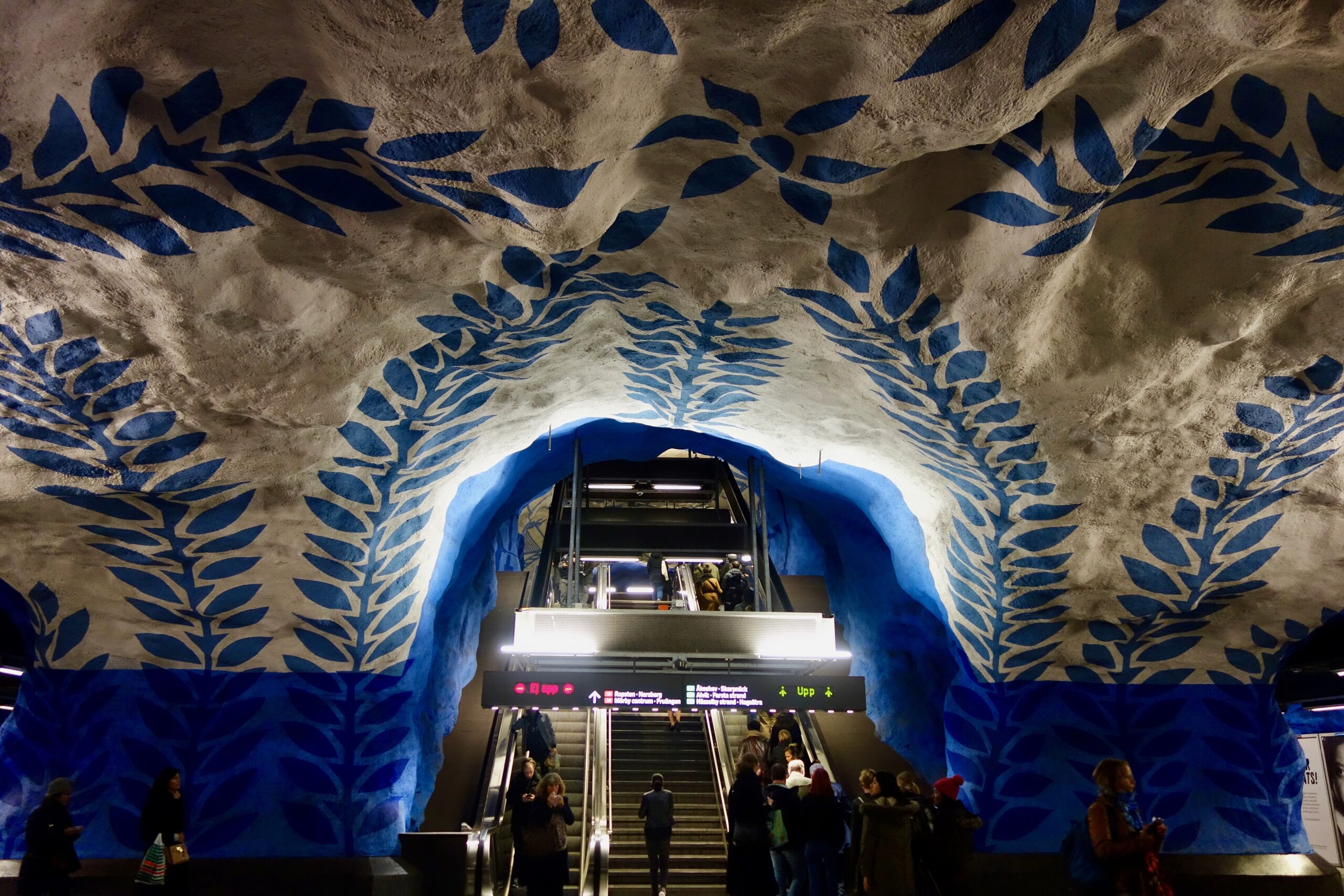 Le foglie blu di T-Centralen, sulla linea blu