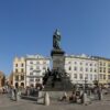 Il Rynek Główny di Cracovia con la basilica di Santa Maria